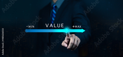 Cuadro en lienzo Value added concept Develop products to be effective for the success of the company Increase your sales and marketing advantage to attract customers' attention