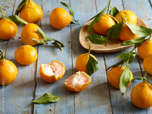 Mandarins, satsuma on table
