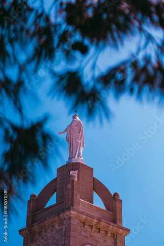 Picture of the Santa Cruz statue in algeria oran