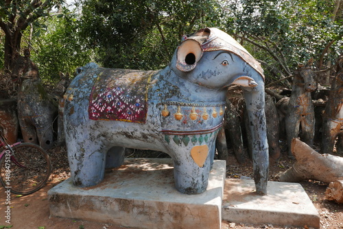 Obraz na plátně Statue votive d'éléphant en Inde du Sud