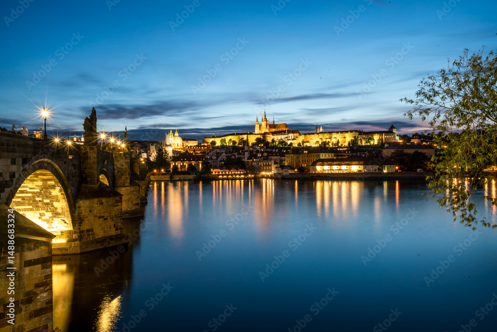Obraz premium PRAGUE BRIDGE