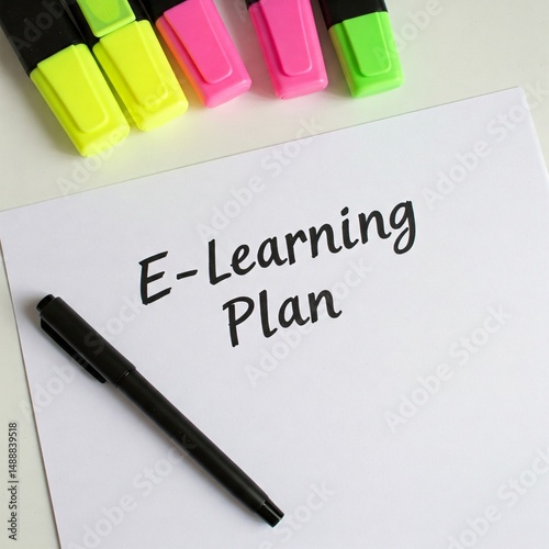 E-learning Plan Note with Pen and Highlighters – Flat Lay Productivity Concept