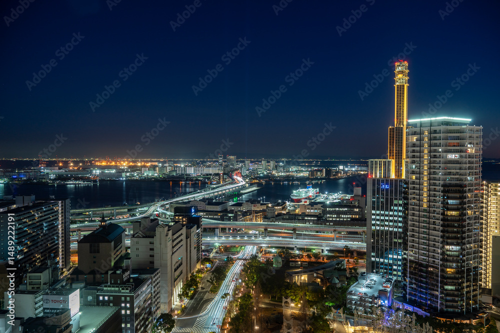 Obraz premium Night view of Kobe, a port city in Japan