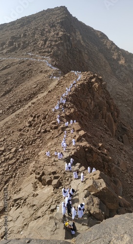 Arafat Mountain Ascent: Pilgrims Journey to the Sacred Summit of Arafat