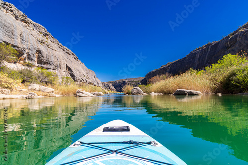 aventura navegando el Rio Pecos Texas acampar y pesca