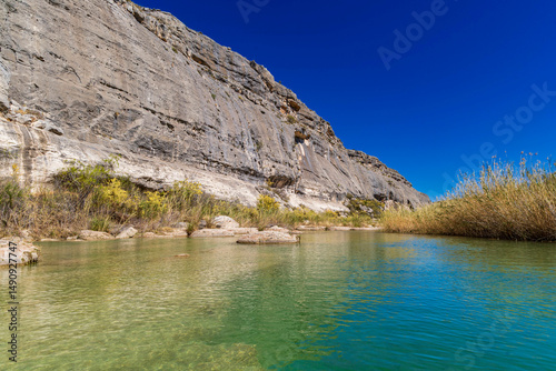 aventura navegando el Rio Pecos Texas acampar y pesca