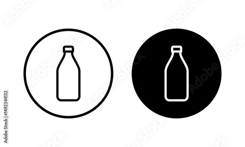 Bottle icon vector illustration. bottle sign and symbol