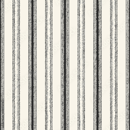 Monochrome Grain Variegated Broken Stripes Pattern