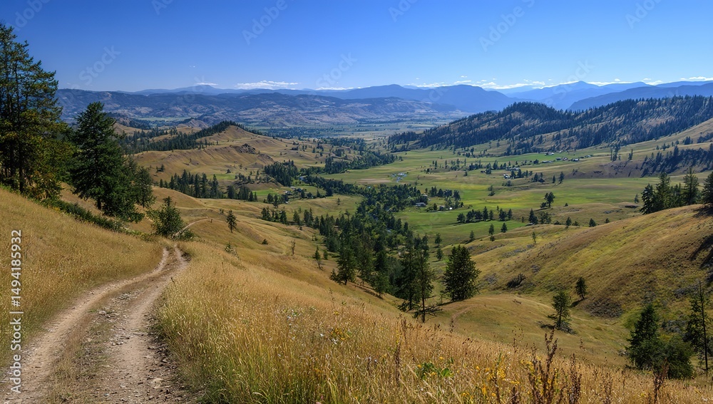 Fototapeta premium Panoramic Valley View From Elevated Trail