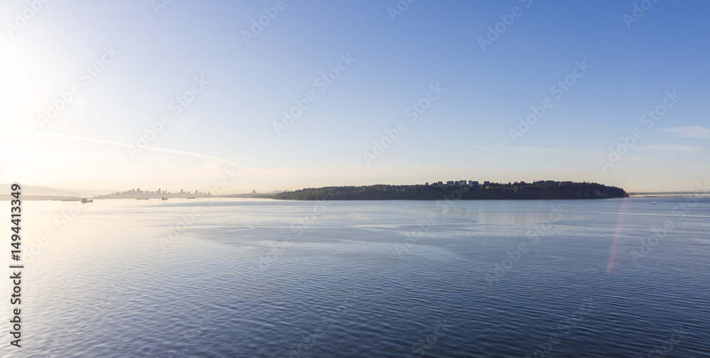 Fototapeta premium Calm Morning at the Waterfront in Vancouver, BC, Canada