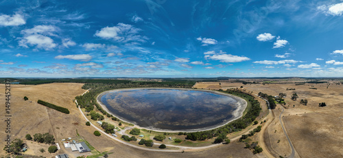 Lake Leake in South Australia is an extinct volcanic crater formed when rising re-hoy molten rock encountered water in the limestone plain.