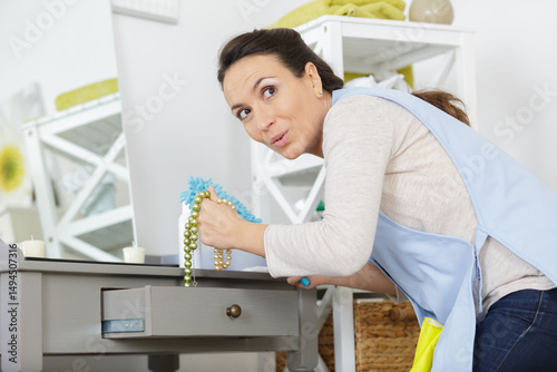 maid steals money from the table at home