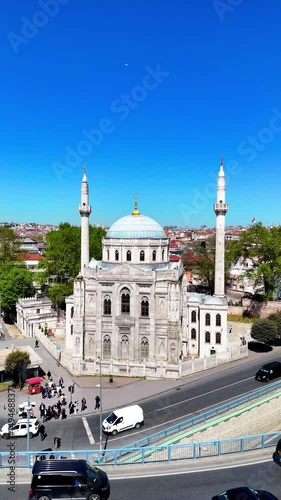 Pertevniyal Valide Sultan Camii Fatih Aksaray  photo