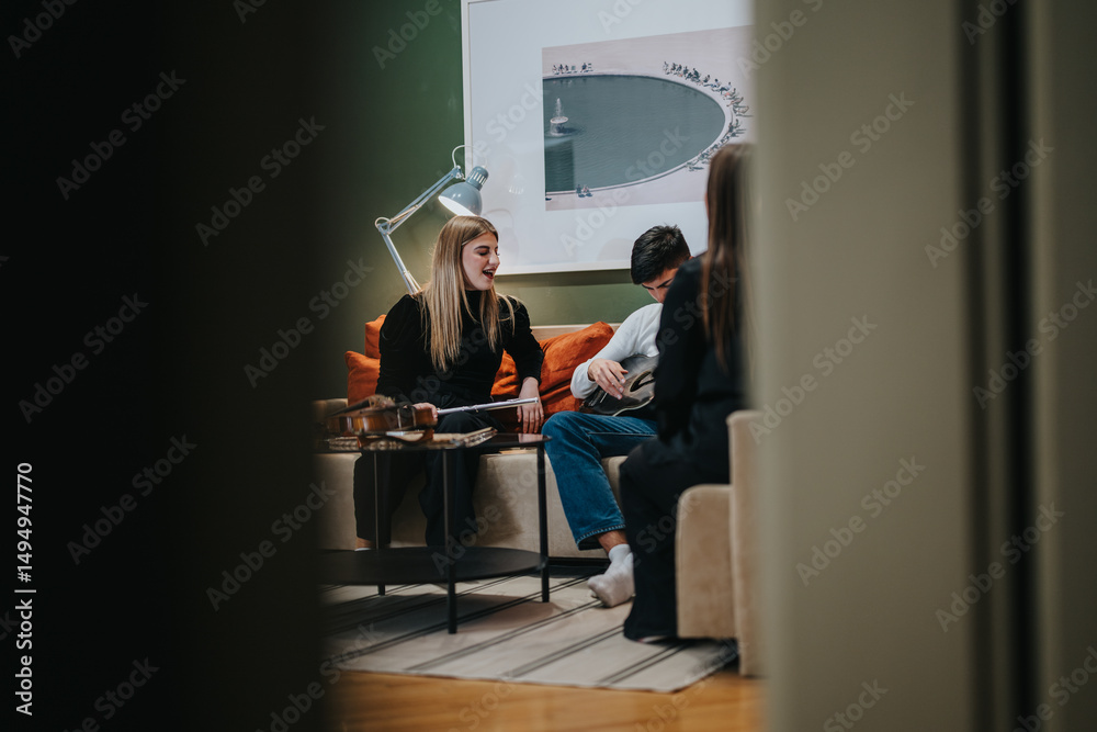 Φωτογραφία A group of young adults share music and meaningful moments in a relaxed living room setting, fostering bonds and creativity