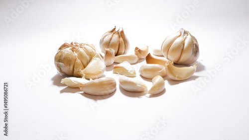 Fototapeta Naklejka Na Ścianę i Meble -  photo of garlic is usually used as a cooking spice