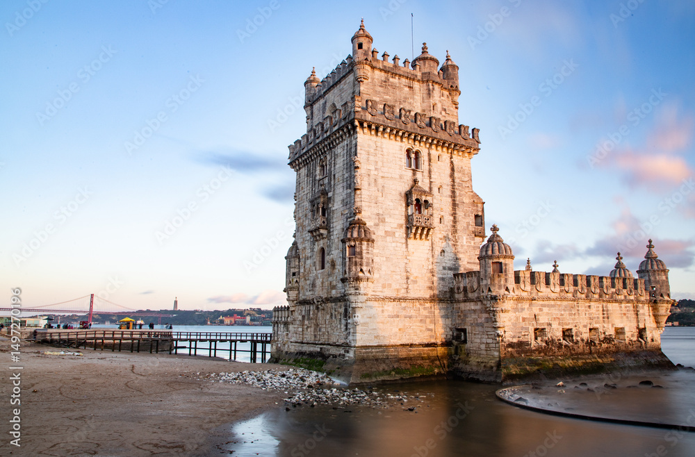 Obraz premium lisbon, Belem Tower - Tagus River, Portugal