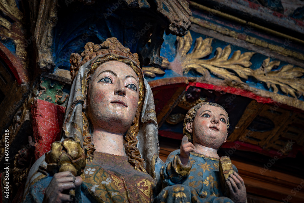 Fototapeta premium catedral gotica de Leon Castilla España ejemplo de estilo gotico Esapñol 