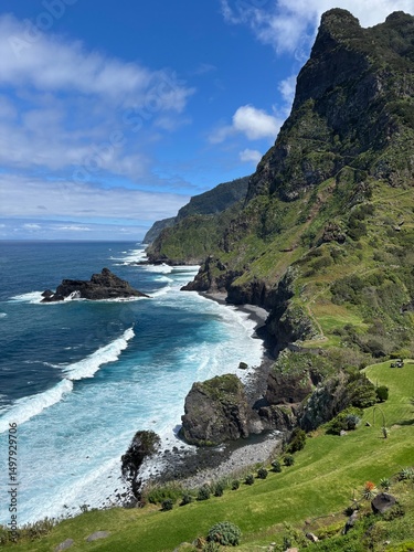 Dramatic Madeira Coastline with Cliffs, Ocean Views, and Natural Beauty