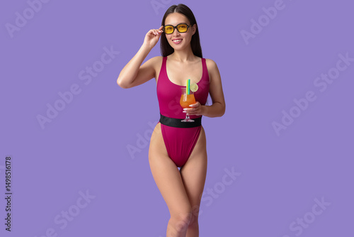 Beautiful young Asian woman...