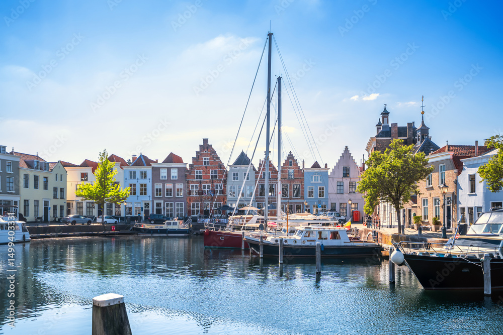 Fototapeta premium Stadthafen, Altstadt, Goes, Niederlande 