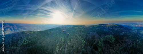 Panorama gór wczesnym rankiem