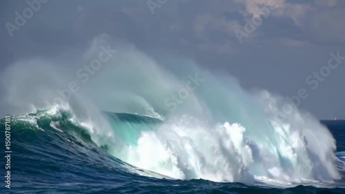Pulse of the Sea: Power in Slow Motion