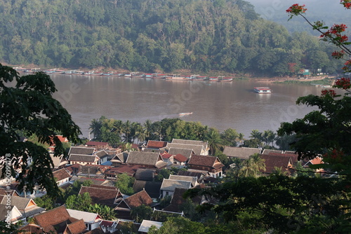 Obraz na płótnie View of Luang Prabang city in the morning w salonie