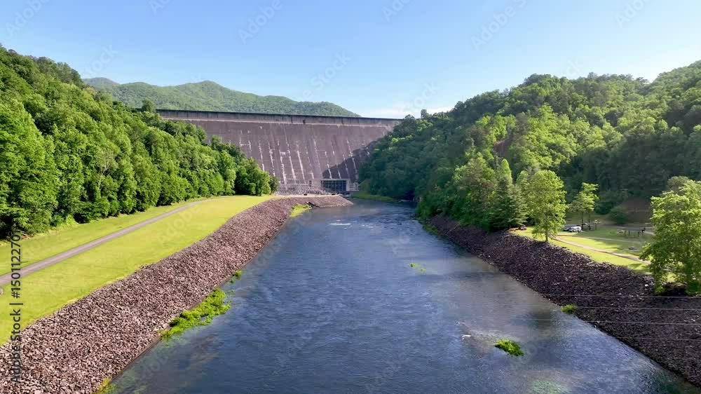 aerial pullout from fontana dam, fontana lake