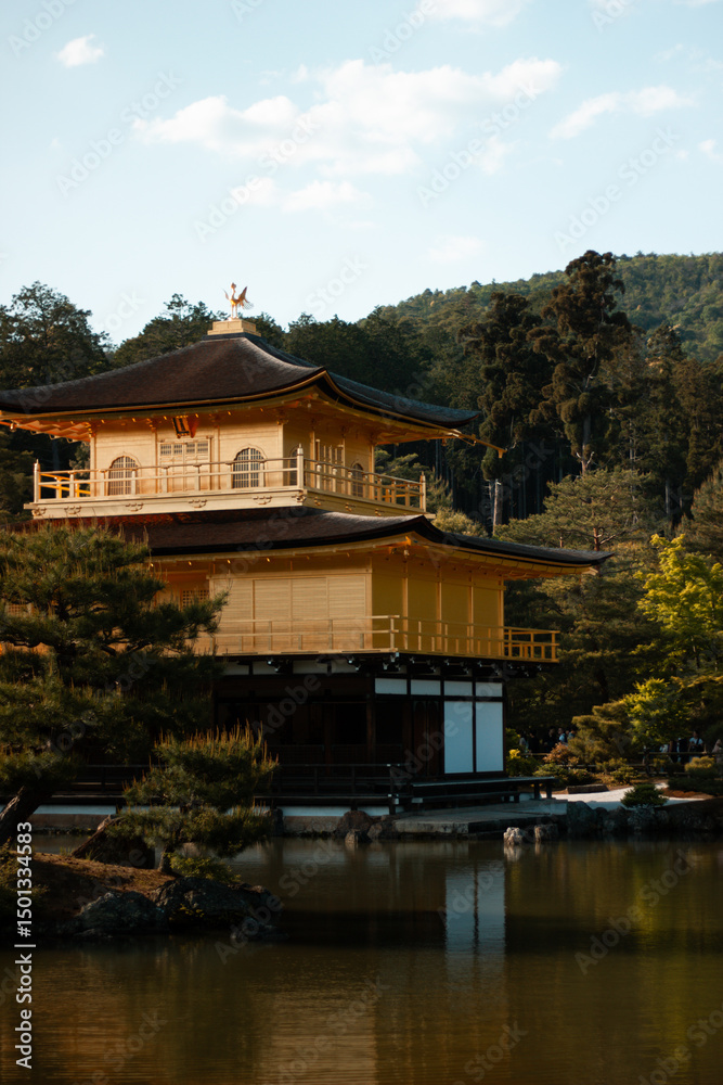 Fototapeta premium Amazing golden palace in Kyoto, Japan