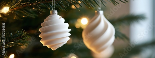 Elegant White Christmas Ornaments on a Festive Tree