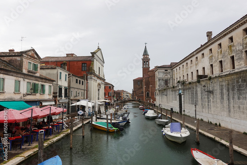Fototapeta Naklejka Na Ścianę i Meble -  Old canals and streets in Chioggia, Italy           