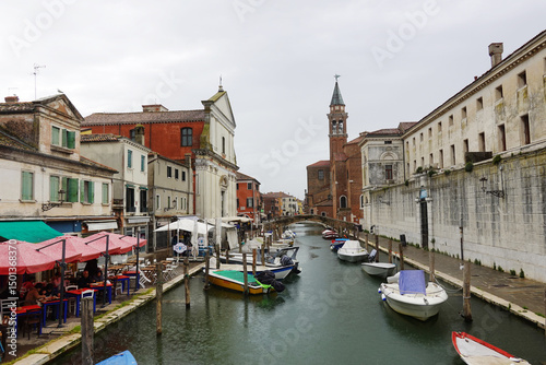 Fototapeta Naklejka Na Ścianę i Meble -  Old canals and streets in Chioggia, Italy           