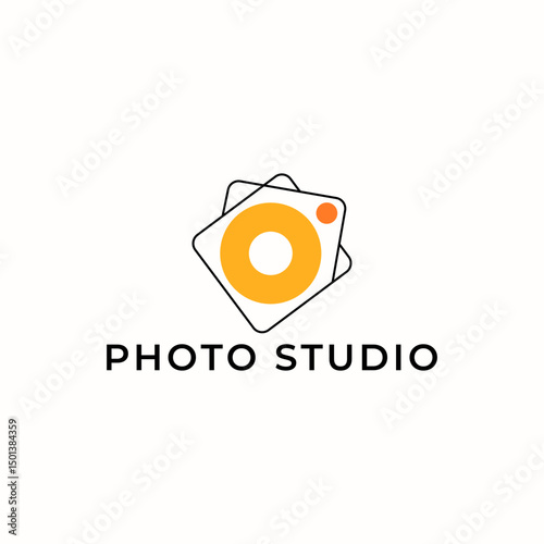 ILLUSTRATION PHOTOGRAPHY ABSTRACT CAMERA LENS SIMPLE LOGO ICON BLACK ORANGE COLOR TEMPLATE DESIGN ELEMENT VECTOR. GOOD FOR PHOTO STUDIO, APPS