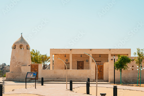 Ras Al Khaimah, UAE – 14.04.2025: The desert coastal town (ghost town) of Jazeera Al Hamra includes a fort, three schools, an open-air market and mosques nestled between hundreds of villas . High