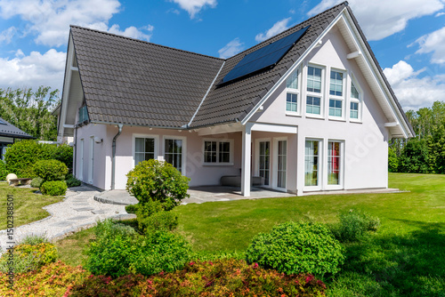 Einfamilienhaus mit Garten