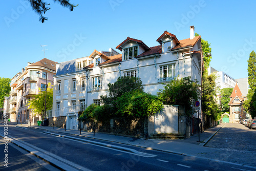 Fototapeta Naklejka Na Ścianę i Meble -   Émile Deutsch de la Meurthe street near the Montsouris park in Paris city