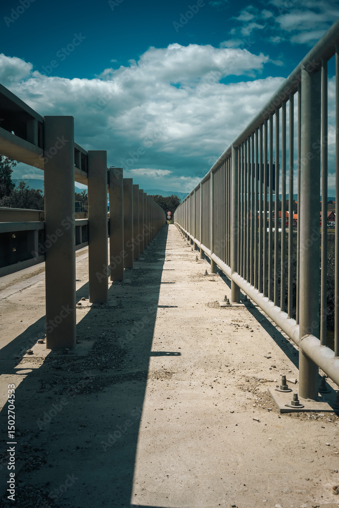 Obraz premium On the bridge over the river