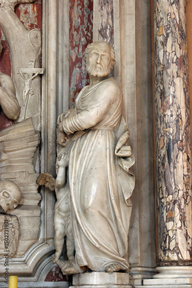Obraz premium Saint Matthew the Evangelist statue on the altar of Saint Jerome in the Saint John the Baptist church in Zagreb, Croatia