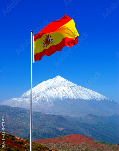 Mount Pico de Teide snow covered, Tenerife, Spain