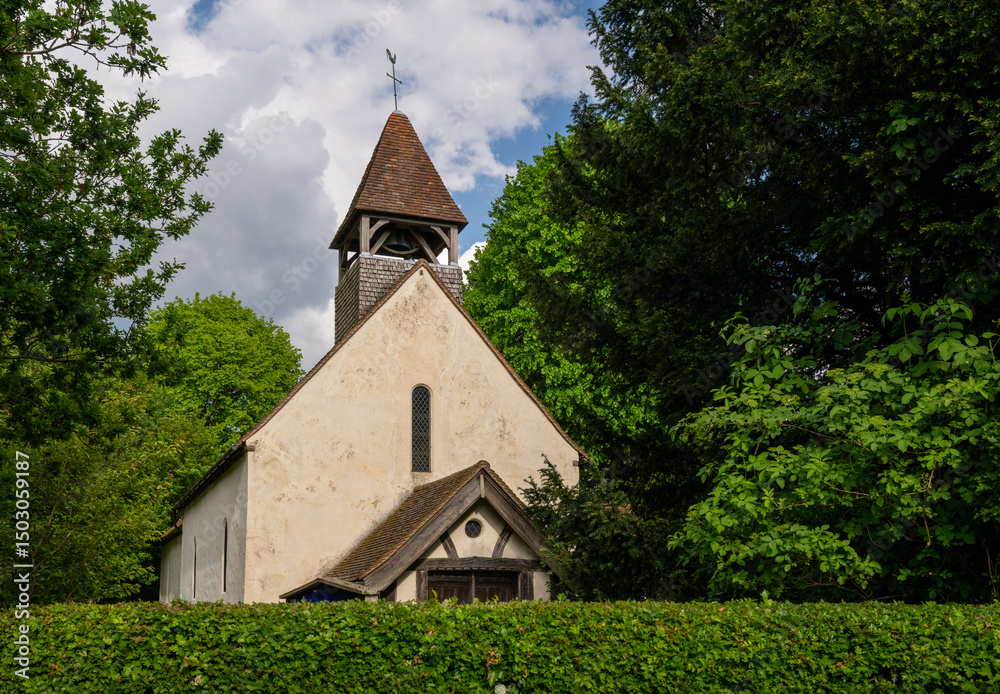 Fototapeta premium The Church of Saint Mary the Virgin in Farleigh, Surrey, UK. This ancient historic building dates back to about 1083AD.