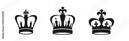 Set Hand drawn crown silhouette