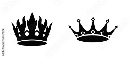 Set Hand drawn crown silhouette