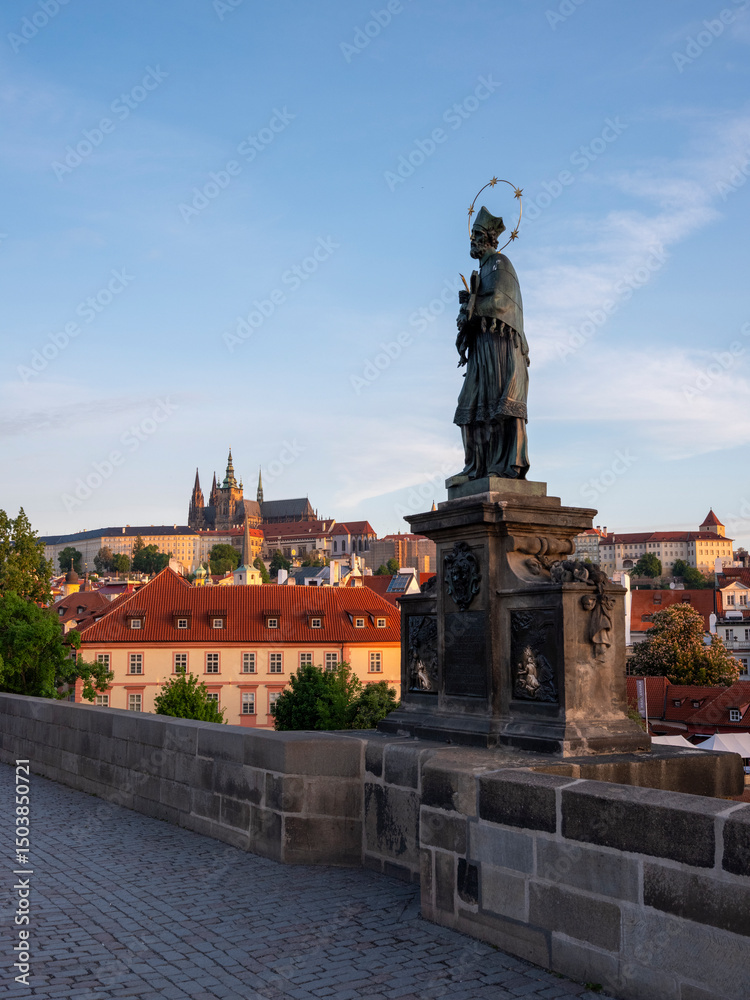 Naklejka premium Statue with Halo on Charles Bridge in Prague