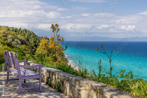 Ruheplatz mit Blick aufs Meer – Kraftort am Mittelmeer