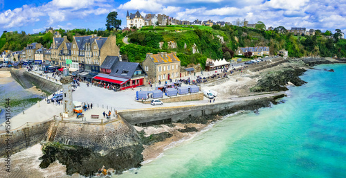 Fotografía Cancale Brittany France aerial drone Scenic view of oyster capital waterfront in Bretagne with emerald coast Lighthouse and traditional harbor