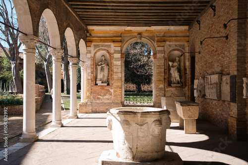 Obraz na plátně Murano Glass Museum