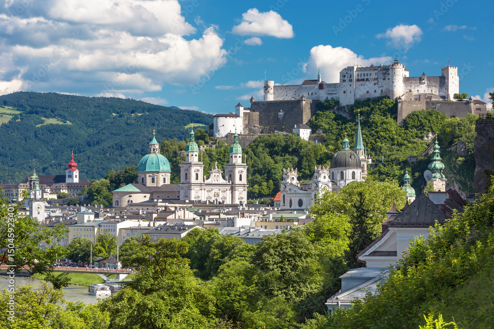 Fototapeta premium Innsbruck,fascinating, place of history, architecture, beautiful city, alpine scenery, surrounded by mountains, tourist attractions, attractions, Austrian, federal Tyrol, beautiful views, of the Alps,