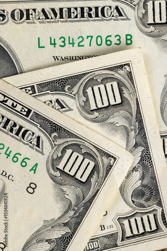 old dollars from 1990 that are legal tender, money with a face value of one hundred dollars