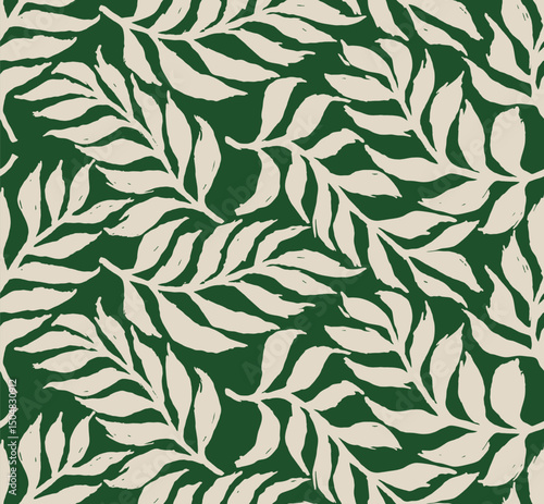 Brush drawn tropical palm leaves seamless pattern. leaves pattern, floral pattern, palm pattern.
