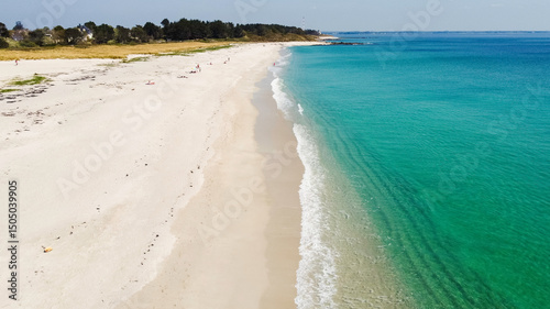 Vue aérienne de la Plage de Kermyl, Beg-Meil à Fouesnant	
